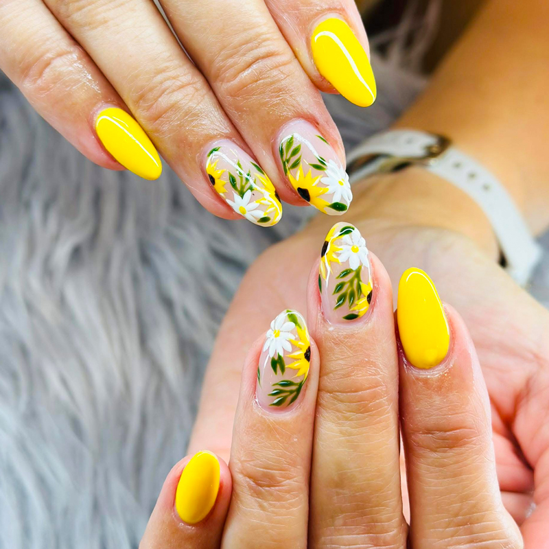 Happy Summer at SM Nail Spa